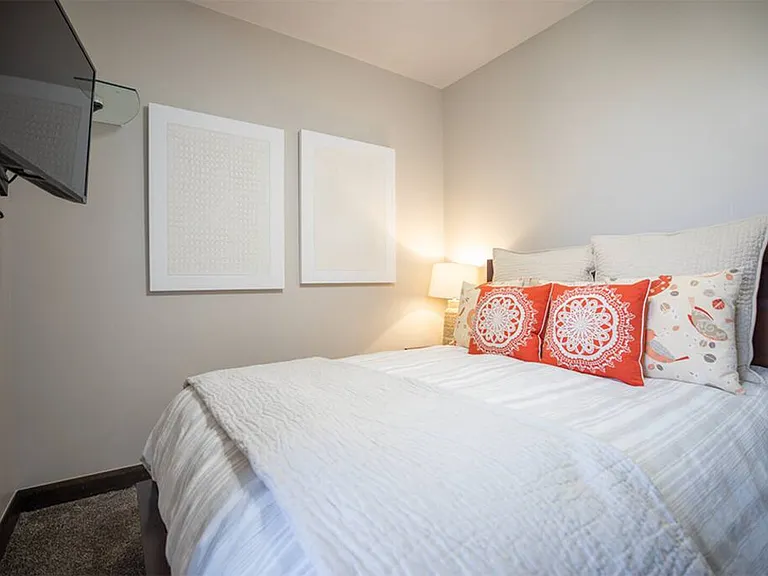 N Coral Ridge Dr — Photo 35