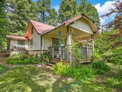 11 Camden Rd, Elk, WA, 99009