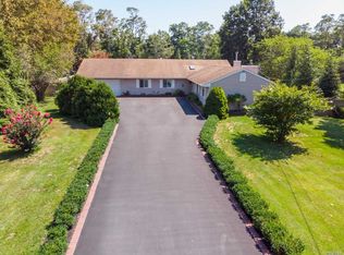 23 Lincoln Blvd, East Moriches, NY 11940