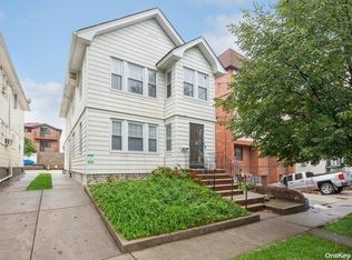 4346 160th St, Flushing, NY 11358