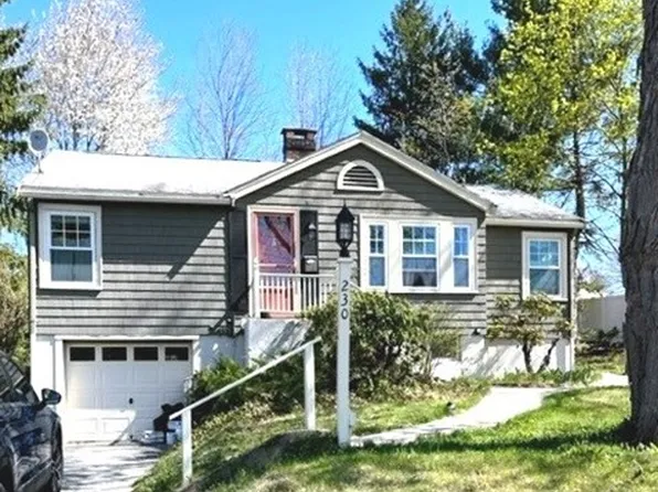 230 School St, Westwood, MA 02090