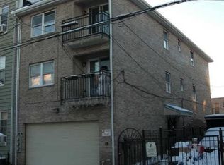 1925 Harman St, Ridgewood, NY 11385