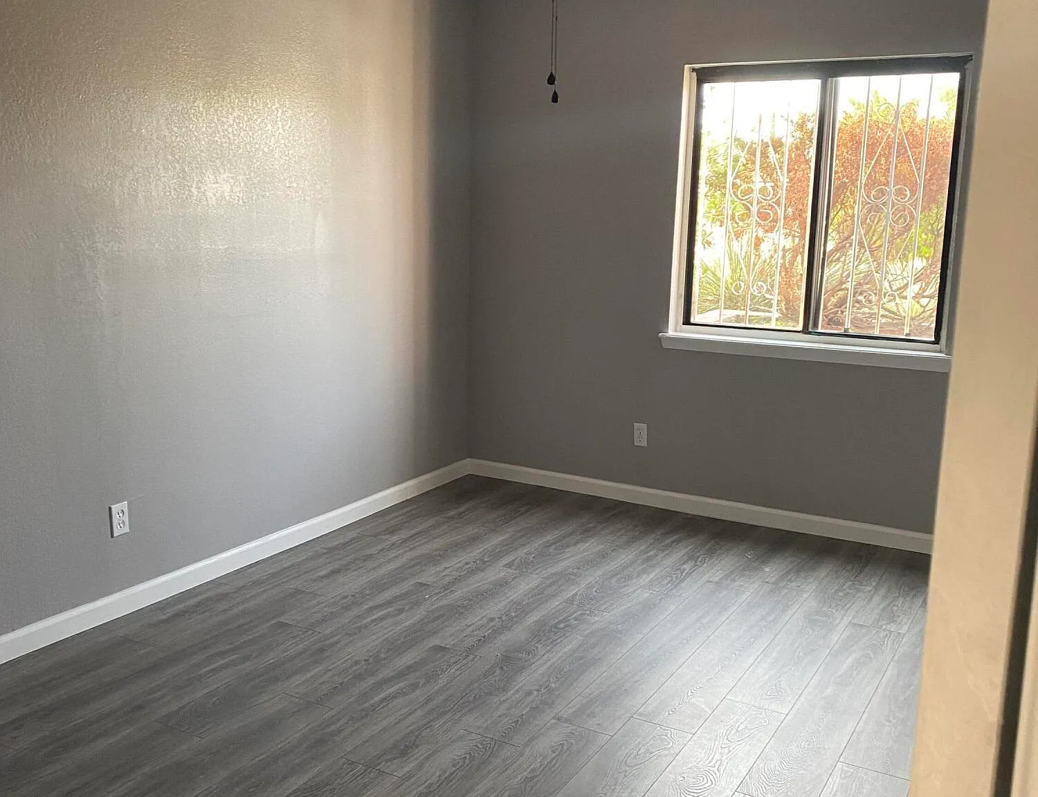 3 bed, 2.0 bath, 1668 sqft, $1,850 — Photo 2