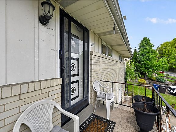 5th image of 5164 Curry Rd