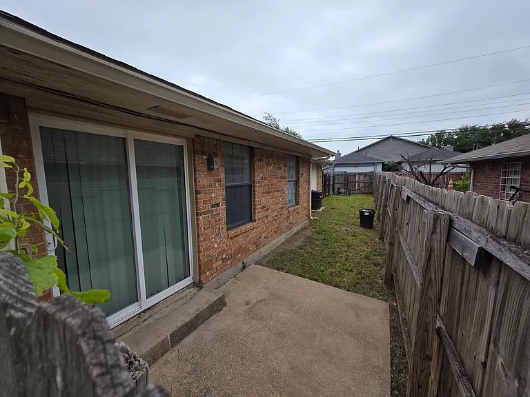 4724 Berridge Ln — Photo 19