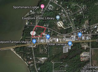 000 N Bayshore Dr, Eastpoint, FL 32328