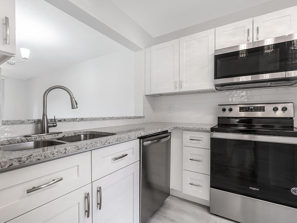 1st image of 3138 Via Poinciana #204