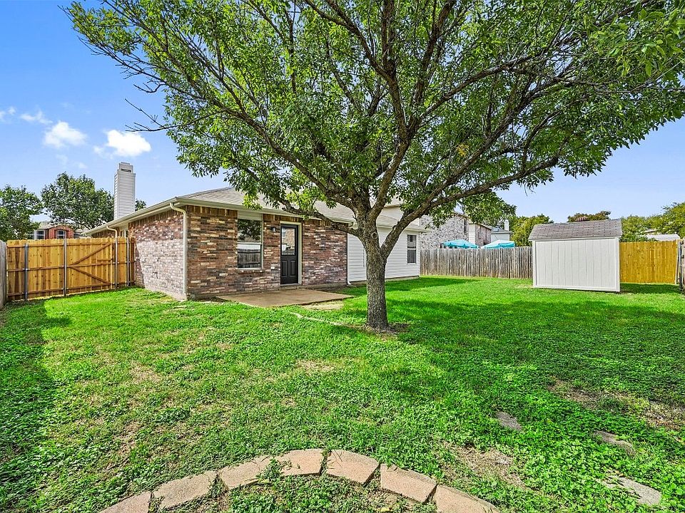 1st image of 2948 Marco Dr