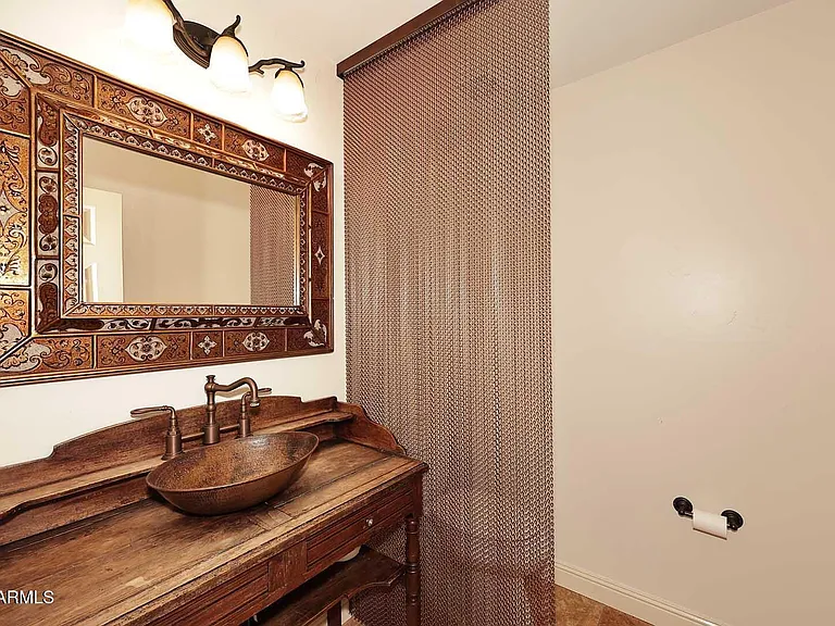 8100 E Camelback Rd #39 — Photo 18