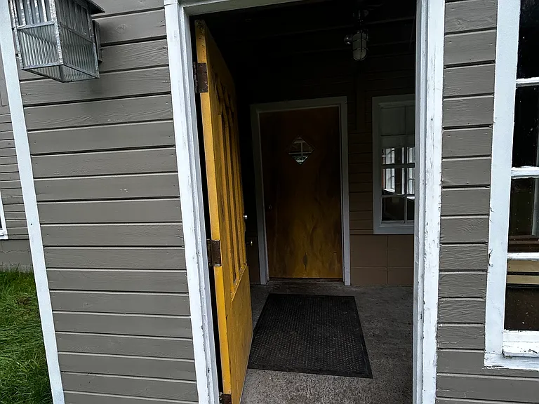 330 Sawmill Rd — Photo 4