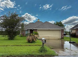 22690 Aidan Rd, Plaquemine, LA 70764
