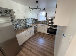 6740 Robbins Ave, Saint Louis, MO 63133