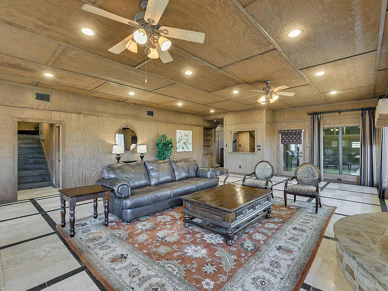 9680 County Road 128 — Photo 7