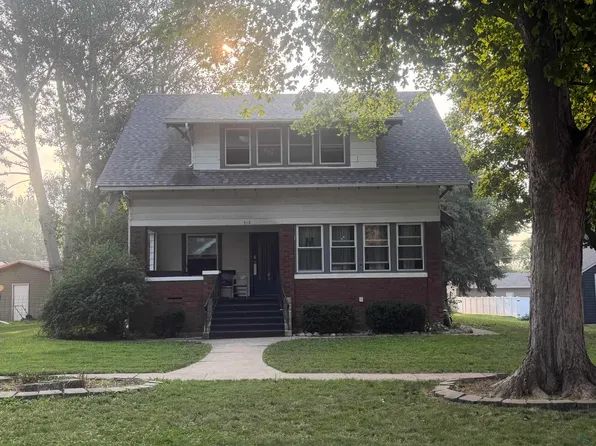 512 S Kiel St, Holstein, IA 51025