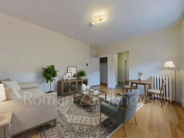 287 Saint Paul St #3, Brookline, MA 02446