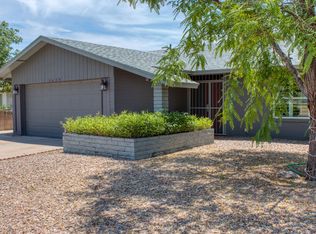 5639 W Tierra Buena Ln, Glendale, AZ 85306