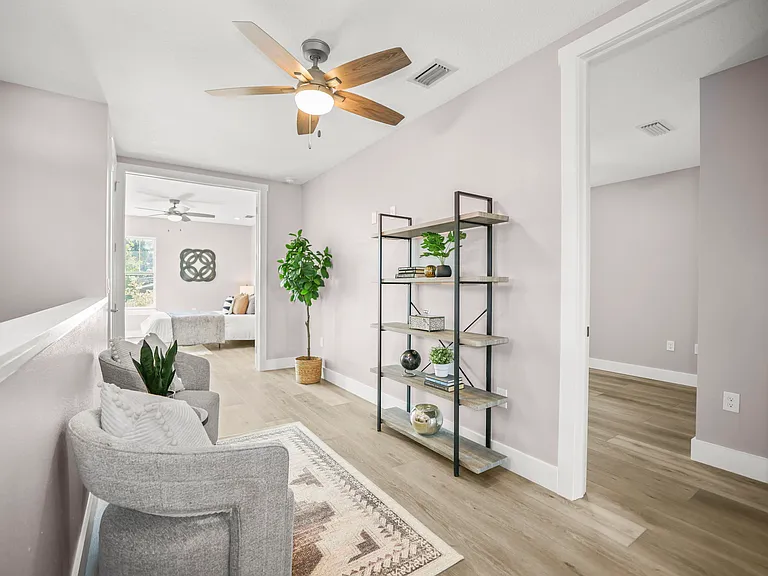 3259 Emerson Ave S — Photo 10