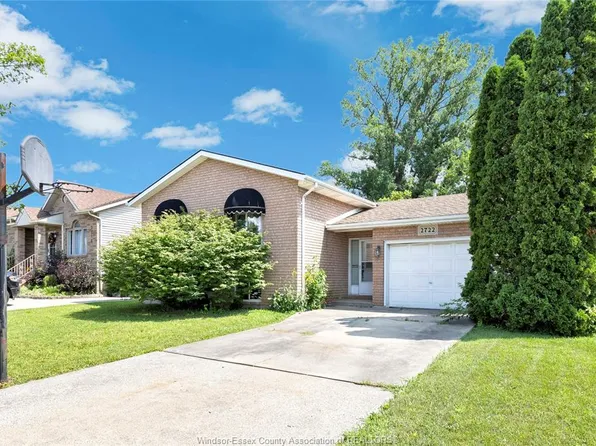 2722 Cappelletto Rd, Windsor, ON N8W 5N1