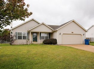 2669 Hickory Nut Ln, Kalamazoo, MI 49004