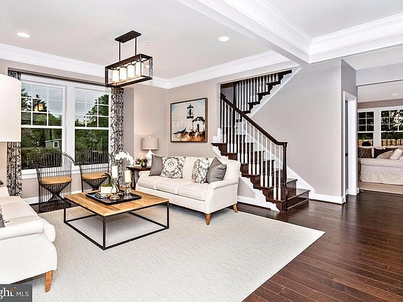 5th image of 107 Ports Cir