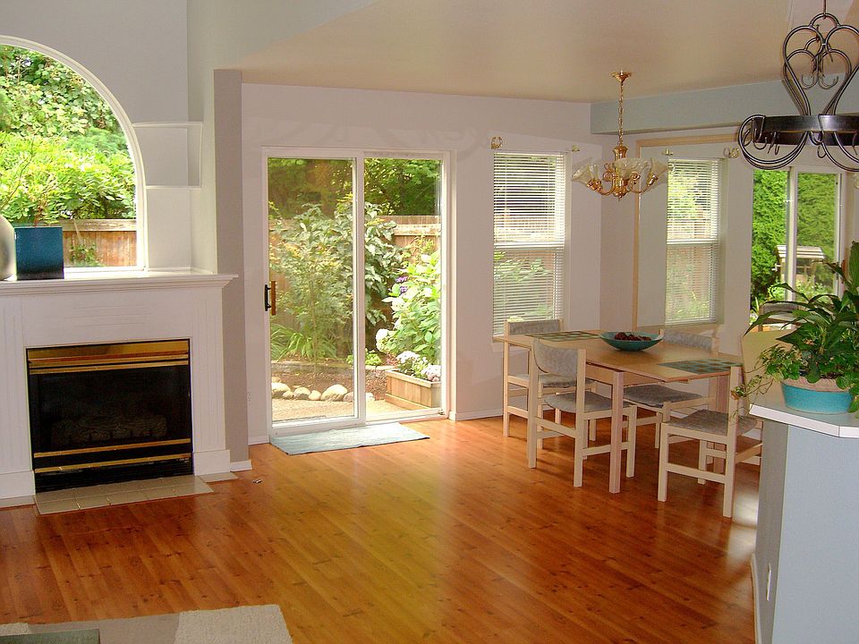 2nd image of 1931 187th Pl SE
