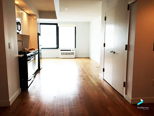 Rented by FirstService Realty (legacy) | media 34