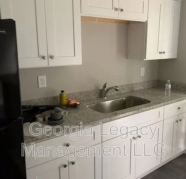 36 Andrews Ct #103 — Photo 1