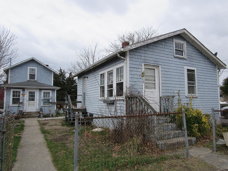 1st image of 60 11th St