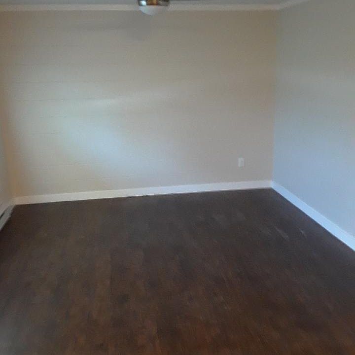 2nd image of 438 Pink Dogwood Ln