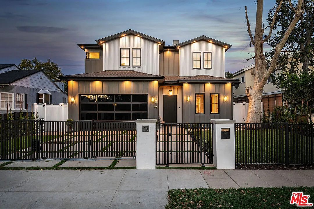 5 bed, 5.5 bath, 3581 sqft, $20,000 — Photo 2
