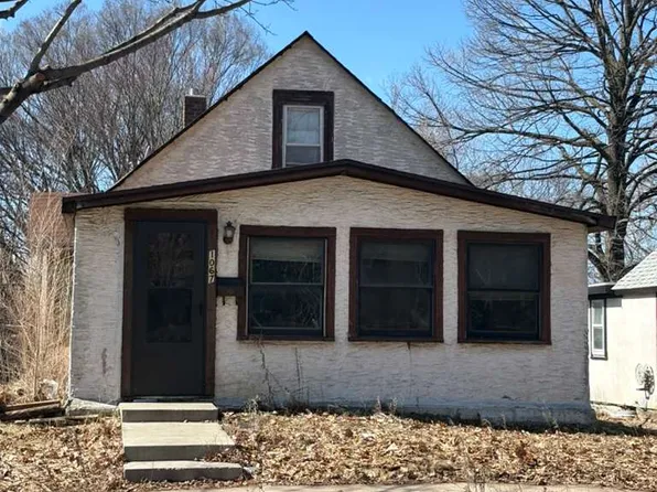 1067 Norton St, Saint Paul, MN 55117