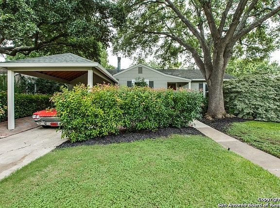 2nd image of 231 Brees Blvd