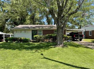 8 Larimer St, Jackson, TN 38301