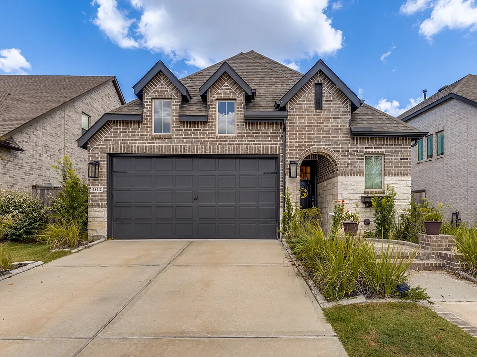 18442 Palmetto View Dr