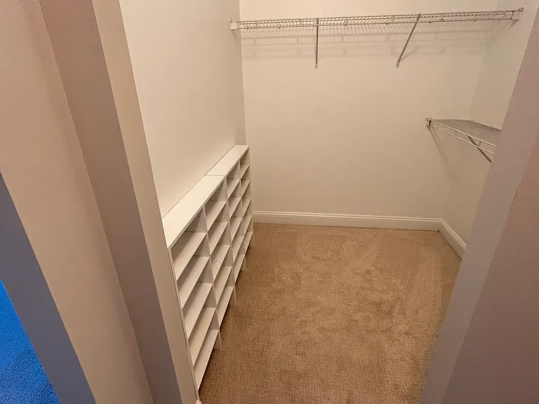 300 W 5th St #718 — Photo 11