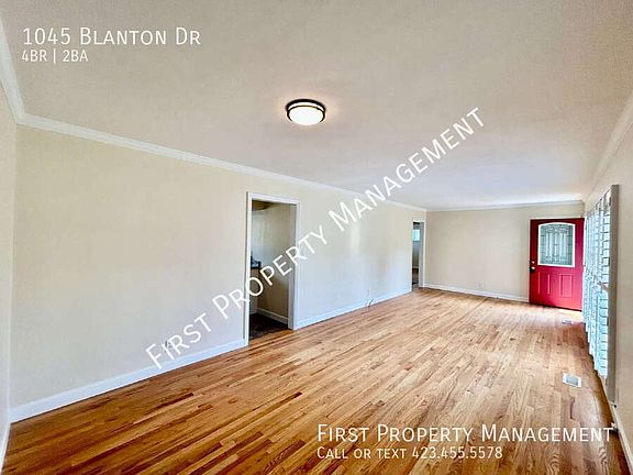 4th image of 1045 Blanton Dr