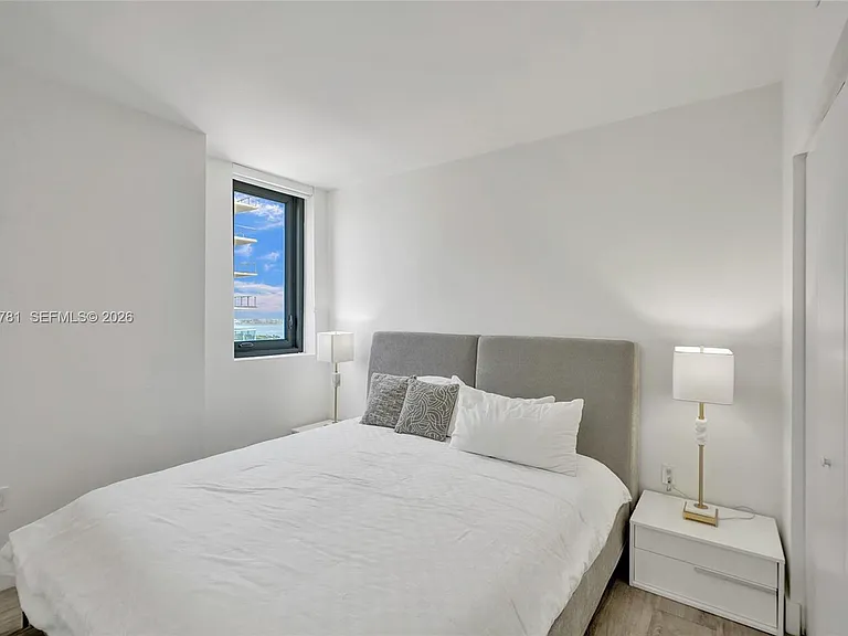 121 NE 34th St #2809 — Photo 13