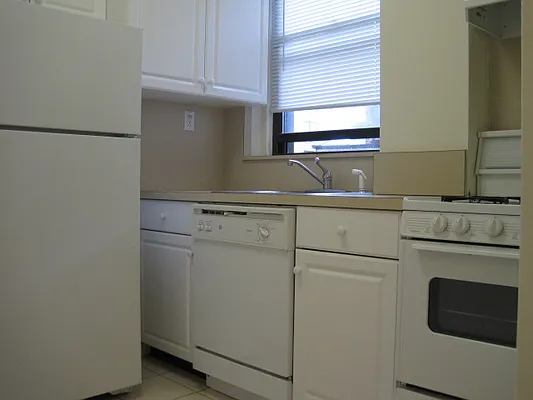 Rented by EA Kane RE Inc. | media 26