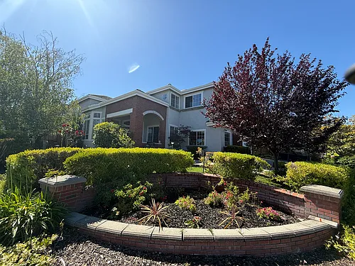 400 Jonathan Ridge Dr Photo 1