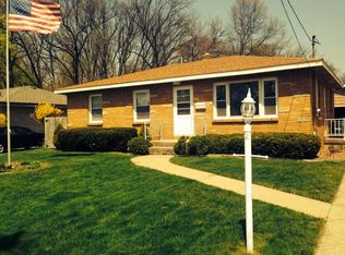 817 Marcia St SW, Wyoming, MI 49509