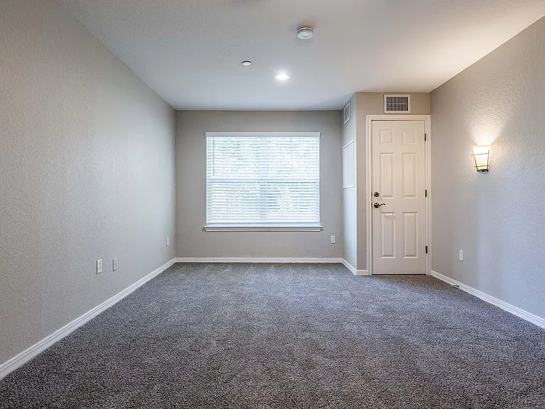 Residence at Piney Shores — Photo 79