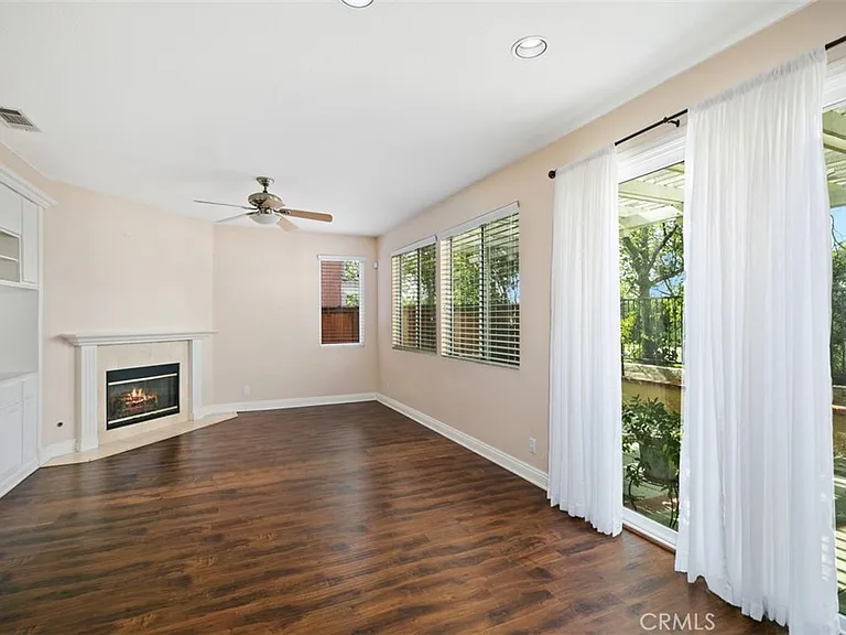 9 Acorn Rdg — Photo 27