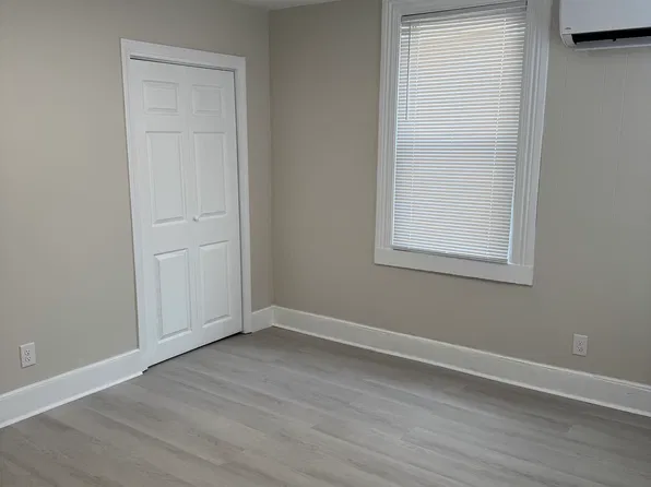 48 Calais St #1, Providence, RI 02908