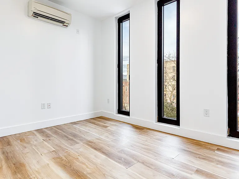 303 Wythe Ave #405 — Photo 6