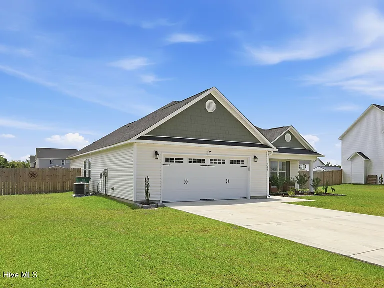 708 Puppy Drum Ln — Photo 3
