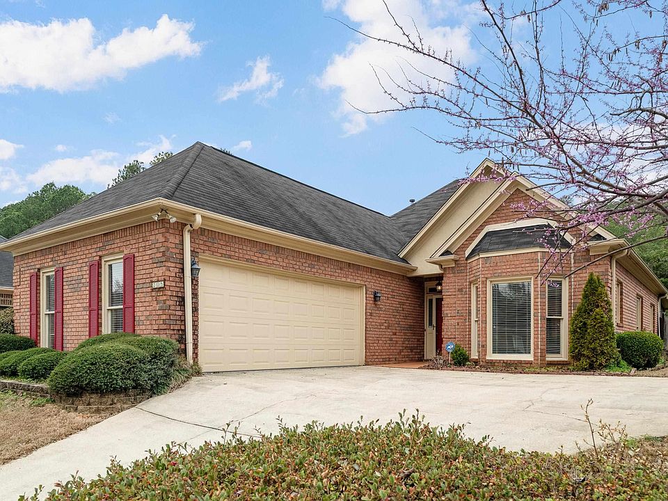 1st image of 205 Paradise Lake Dr
