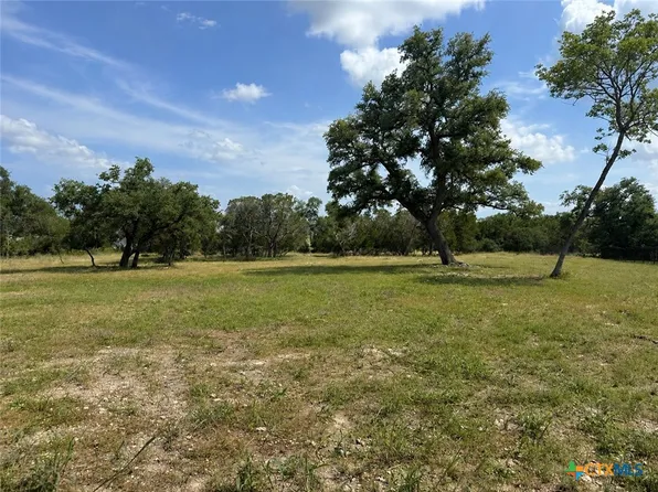 112 Camp Ct, Belton, TX 76513