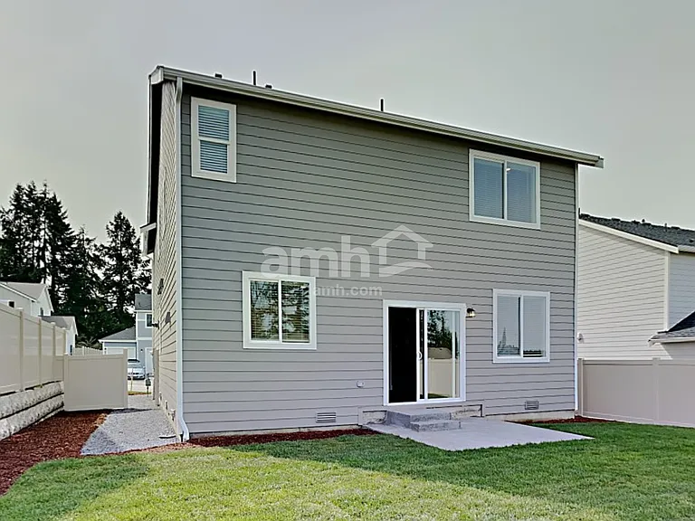 1625 194th St E — Photo 21