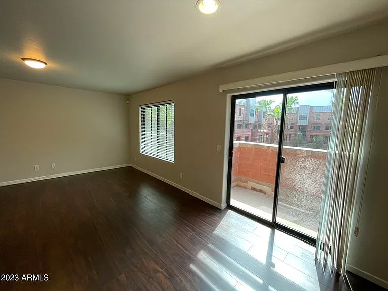 330 S Farmer Ave #114 — Photo 9