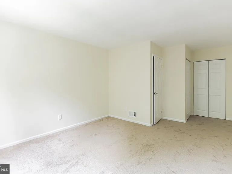 13 Heather Ct — Photo 11